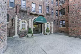 255 79th St, New York City, NY 11209 - Photo 11
