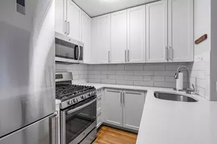 229 E 28th St, New York City, NY 10016 - Photo 3