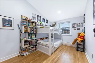 15 Cove Ln, New York City, NY 11234 - Photo 7