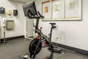 4-74 48th Ave, New York City, NY 11109 - Photo 17