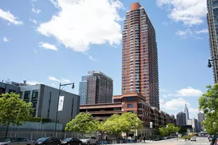 4-74 48th Ave, New York City, NY 11109 - Photo 11