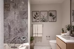 500 W 45th St, New York City, NY 10036 - Photo 3