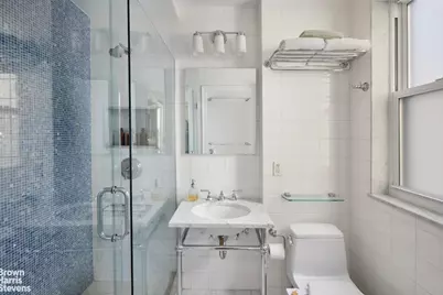 800 W End Avenue #6B, New York, NY 10025 - Photo 9