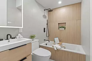 204 Withers St, New York City, NY 11211 - Photo 7