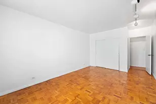 30 W 60th St, New York City, NY 10023 - Photo 7