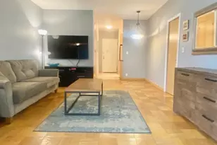 305 E 24th St, New York, NY 10010 - Photo 3