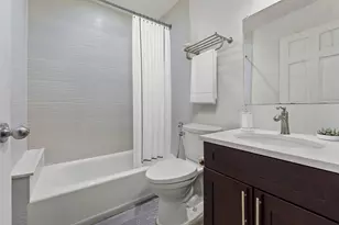 137A 22nd St, New York City, NY 11232 - Photo 11