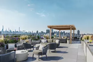 300 W 122nd St, New York, NY 10027 - Photo 17