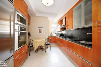 140 Riverside Drive #5K, New York City, NY 10024 - Photo 3