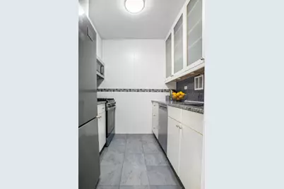 245 E 93rd Street #20C, New York City, NY 10128 - Photo 3