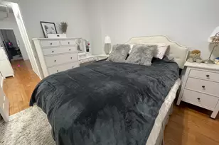 360 W 53rd St, New York, NY 10019 - Photo 3