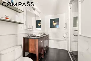 454 W 54th St, New York City, NY 10019 - Photo 7
