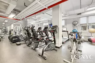 415 E 52nd St, New York, NY 10022 - Photo 19