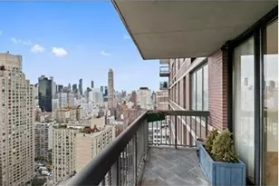 422 E 72nd St, New York City, NY 10021 - Photo 9