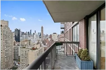 422 E 72nd Street #32C, New York City, NY 10021 - Photo 9