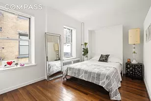 26 Gramercy Pk S, New York City, NY 10003 - Photo 3
