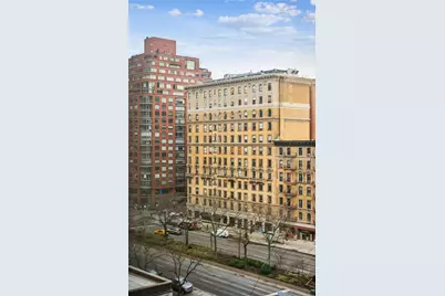 155 W 68th Street #10-16, New York, NY 10023 - Photo 5