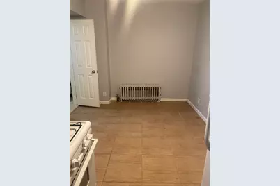 454 Lorimer Street #COMMERCIAL, Brooklyn, NY 11206 - Photo 9