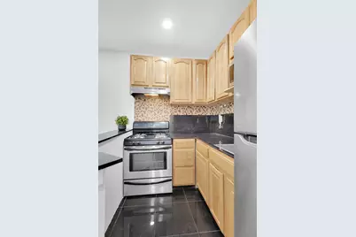 7002 Ridge Boulevard #E14, Brooklyn, NY 11209 - Photo 3