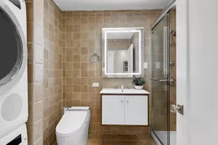 140 W 69th St, New York City, NY 10023 - Photo 5