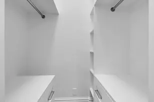 140 W 69th St, New York City, NY 10023 - Photo 3