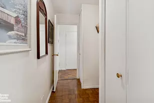 155 W 68th St, New York City, NY 10023 - Photo 11