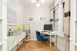 233 W 21st St, New York, NY 10011 - Photo 5