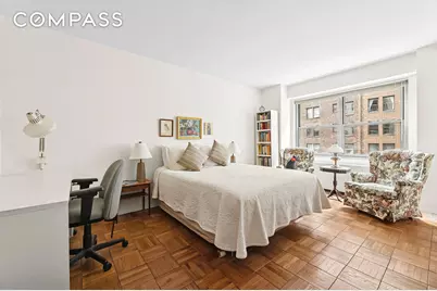 400 E 56th Street #4R, New York, NY 10022 - Photo 5