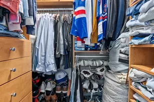 166 W 18th St, New York, NY 10011 - Photo 9