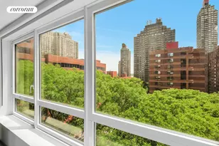 200 E 94th St, New York, NY 10128 - Photo 3