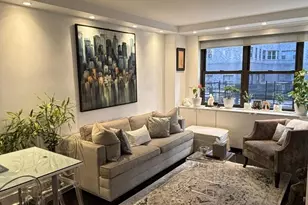 305 E 40th St, New York, NY 10017 - Photo 15