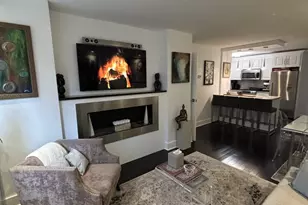 305 E 40th St, New York, NY 10017 - Photo 5