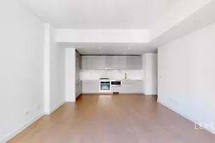 305 E 51st St, New York, NY 10022 - Photo 5