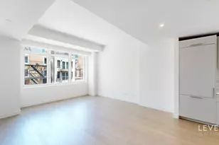 305 E 51st St, New York, NY 10022 - Photo 3