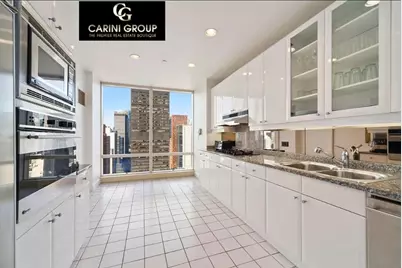 845 United Nations Plaza #36C, New York, NY 10017 - Photo 5