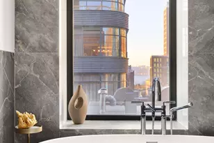 500 W 22nd St, New York, NY 10011 - Photo 17