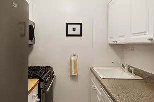 415 E 85th St, New York City, NY 10028 - Photo 3