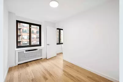 425 E 63rd Street #W4H, New York, NY 10065 - Photo 5