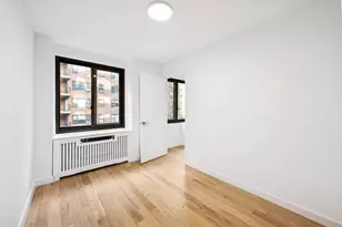 425 E 63rd St, New York, NY 10065 - Photo 5