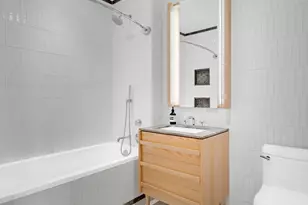 22-18 Jackson Ave, New York City, NY 11101 - Photo 9