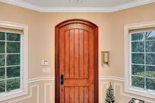 215 Lawrence Ave, New York City, NY 10310 - Photo 3