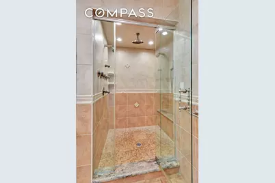 215 Lawrence Avenue, New York City, NY 10310 - Photo 19