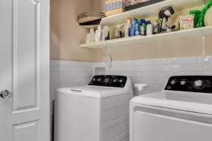 215 Lawrence Ave, New York City, NY 10310 - Photo 25