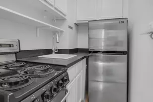 399 E 78th St, New York, NY 10021 - Photo 3