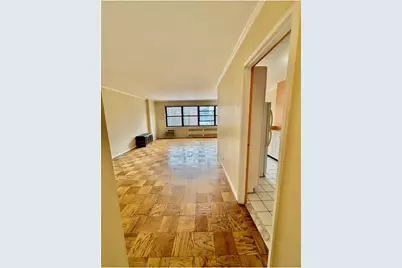 205 W End Avenue #11A, New York City, NY 10023 - Photo 3