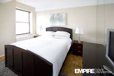 150 W 51st Street #1409, New York City, NY 10019 - Photo 7