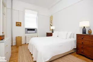 490 West End Ave, New York City, NY 10024 - Photo 5