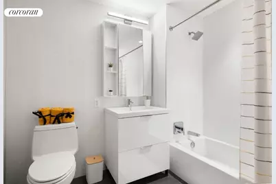 166-20 90th Avenue #706, New York City, NY 11432 - Photo 11