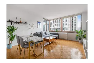 235 E 40th St, New York City, NY 10016 - Photo 23