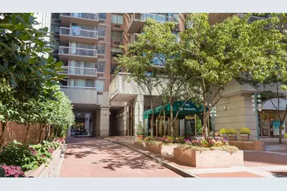 235 E 40th Street #39E, New York, NY 10016 - Photo 27